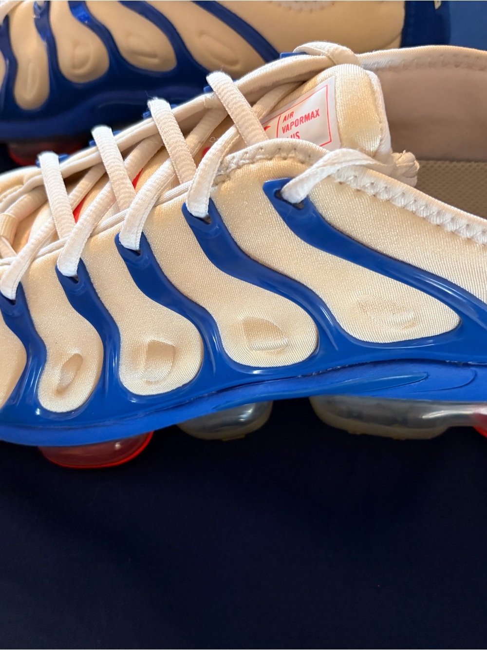 Nike Air VaporMax Plus Coconut Milk Hyper Royal Men's 11